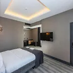 Hotel The Nirvanas *