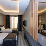 Hotel The Nirvanas *