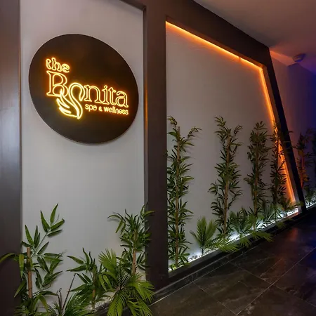 Отель The Nirvanas Стамбул