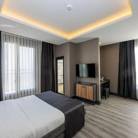 The Nirvanas Hotel