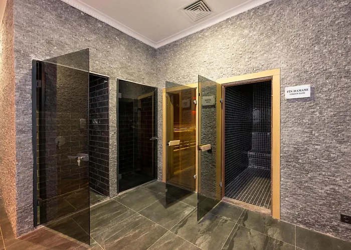 Hotel The Nirvanas *